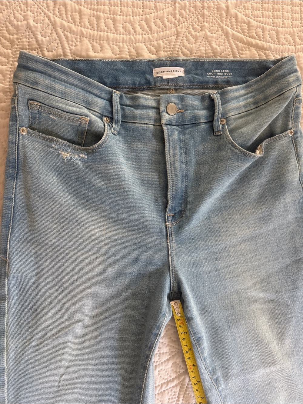 Good American Light Wash High-Rise Jeans